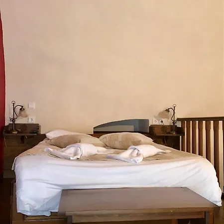 Guest house Xenios Tower