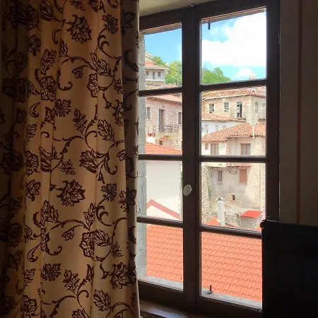 Πανσιόν Xenios Tower *